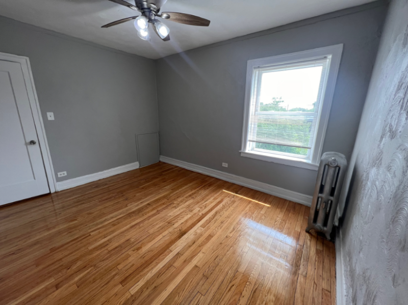 9453 S Loomis St #307 - Photo 5 of 6