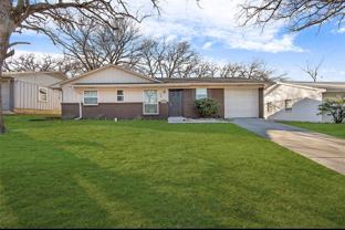 2425 Avis St - Photo 1 of 1