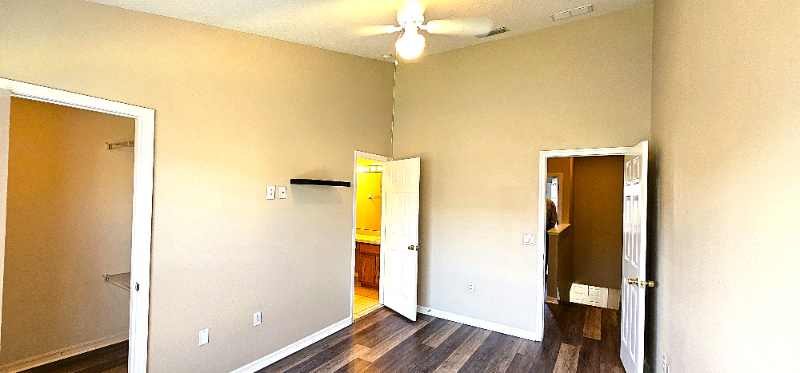 8775 Christie Dr - Photo 7 of 16
