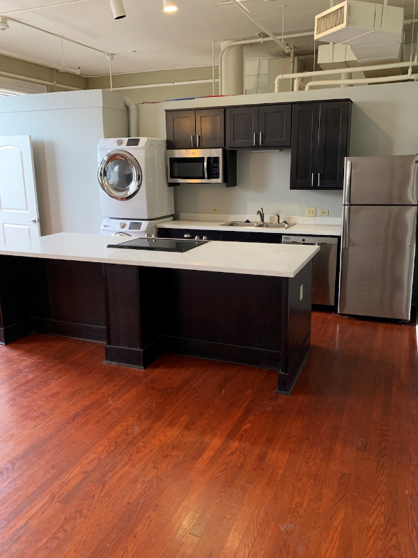 1401 Scott St #403 - Photo 2 of 4