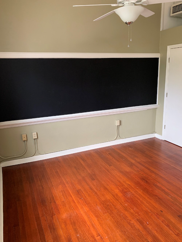1401 Scott St #403 - Photo 3 of 4