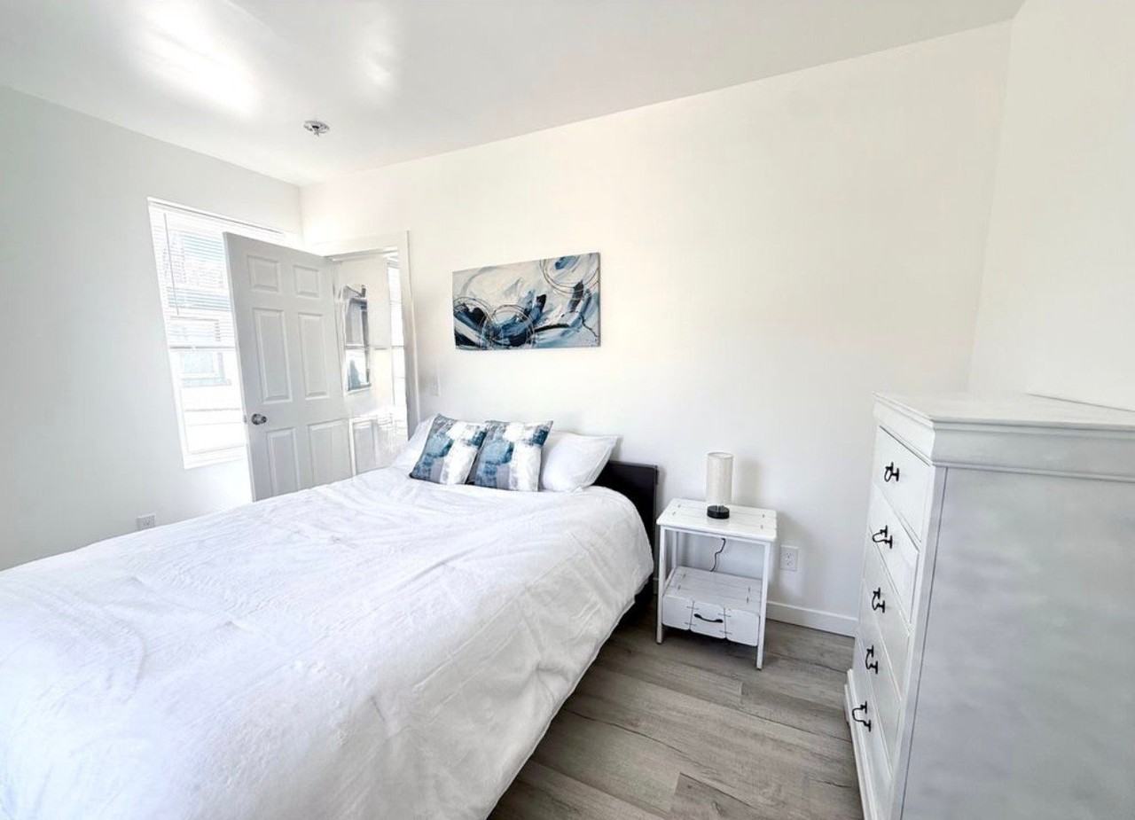 2131 Williams Ave #1 - Photo 3 of 5