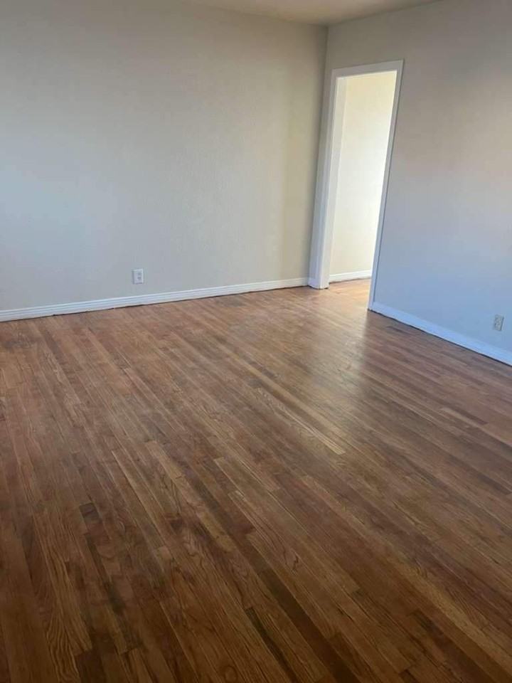 4016 Tompkins Rd #4 - Photo 6 of 9