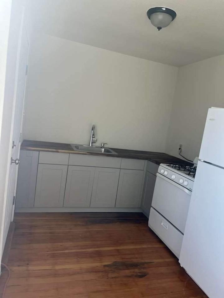 4016 Tompkins Rd #4 - Photo 7 of 9