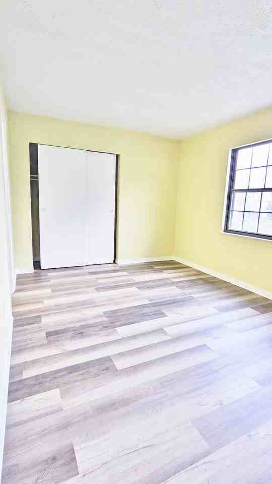 534 E Graham Pl - Photo 6 of 6