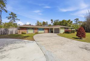 featured image of 3310 Nw 28th Ave