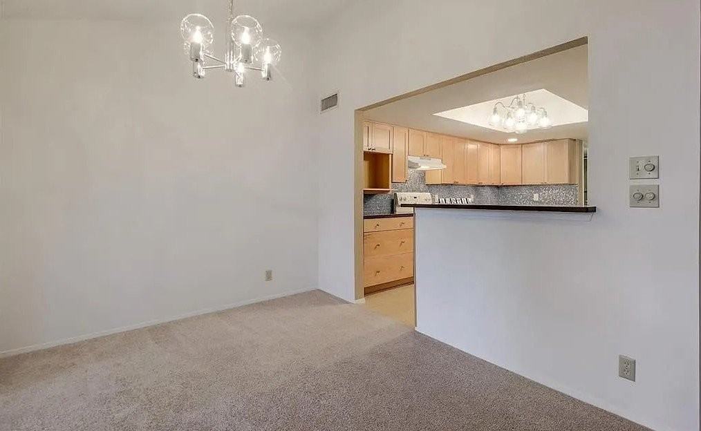 8905 Trone Cir - Photo 7 of 20