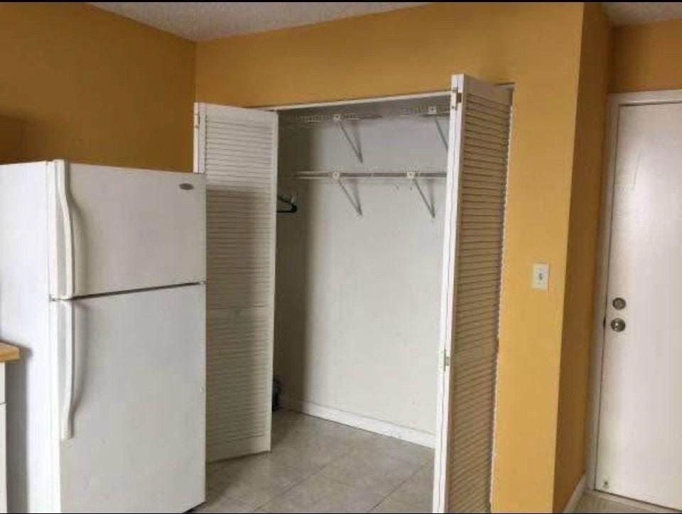 11931 Sw 129th Ave #NO - Photo 3 of 5
