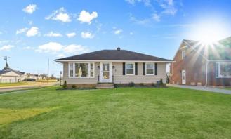 953 Bryn Mawr Ave - Photo 1 of 1