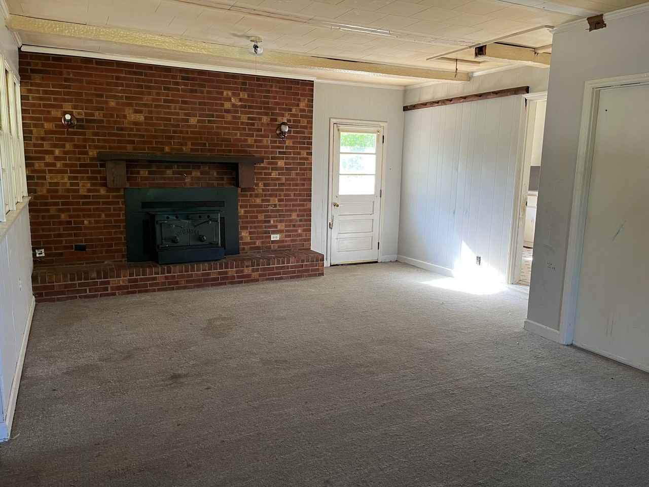 5675 Old Thomasville Rd #5633 - Photo 3 of 7