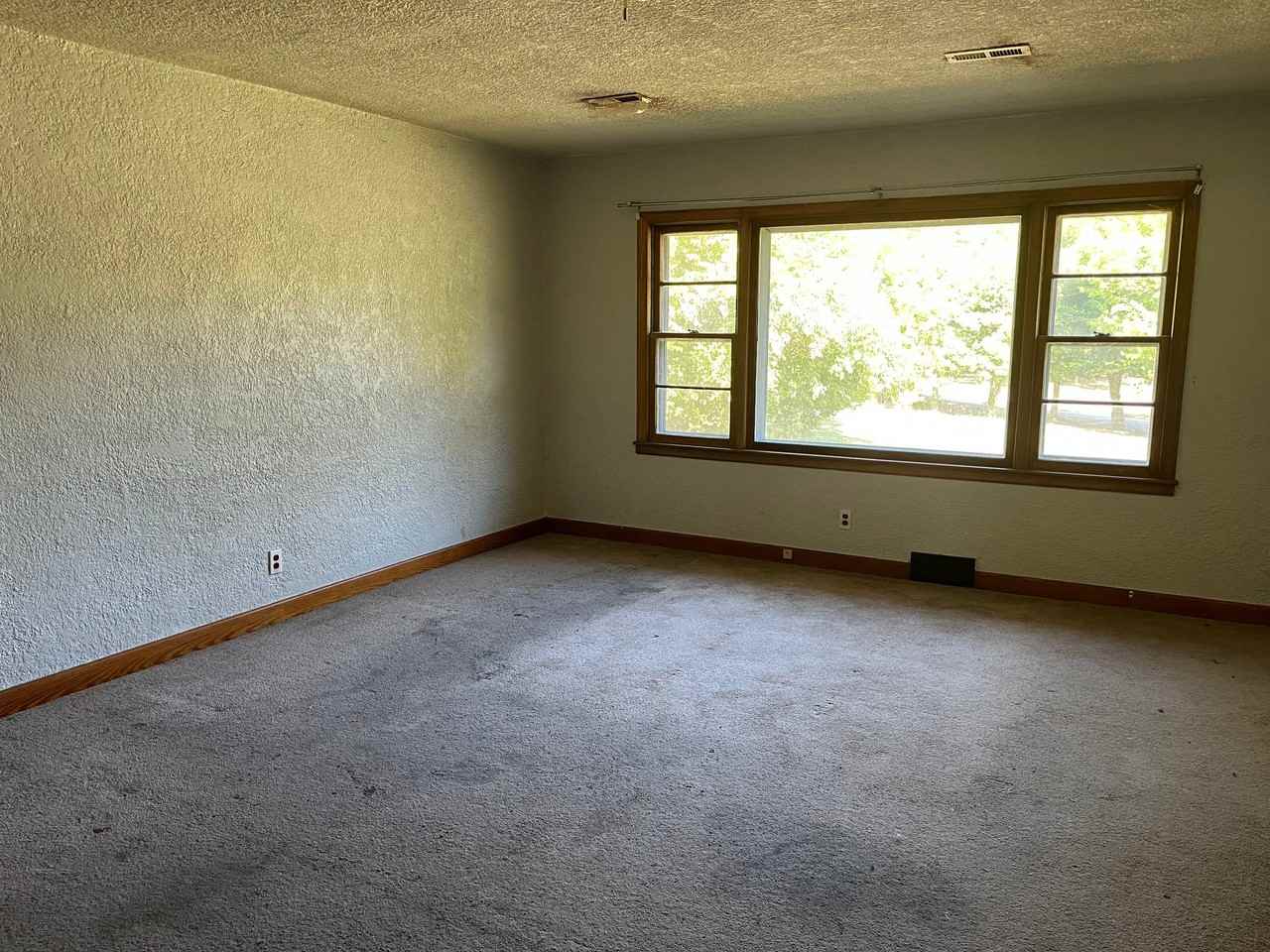5675 Old Thomasville Rd #5633 - Photo 6 of 7