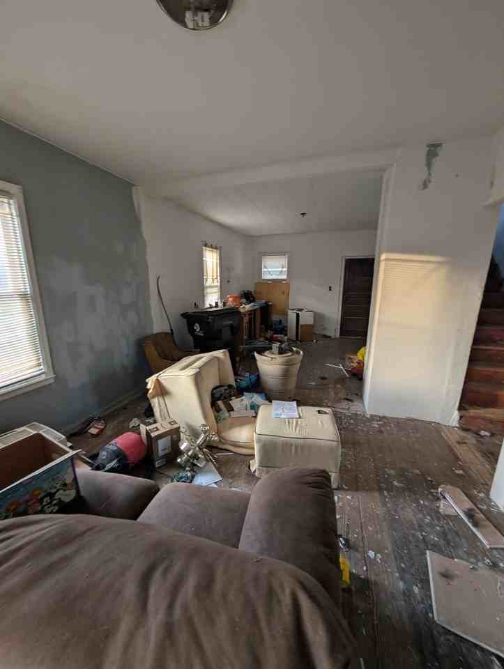 2209 W Krause Ave - Photo 6 of 18