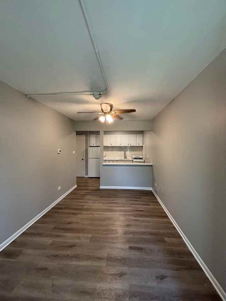 3331 Commercial Ave #3331-9 - Photo 3 of 5