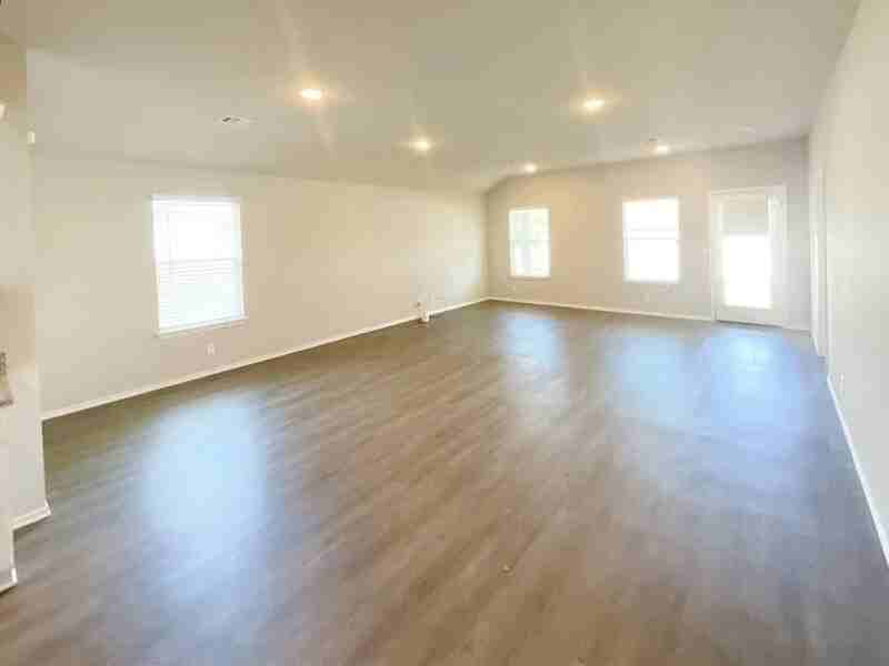 3318 N 23rd West Ave - Photo 7 of 14