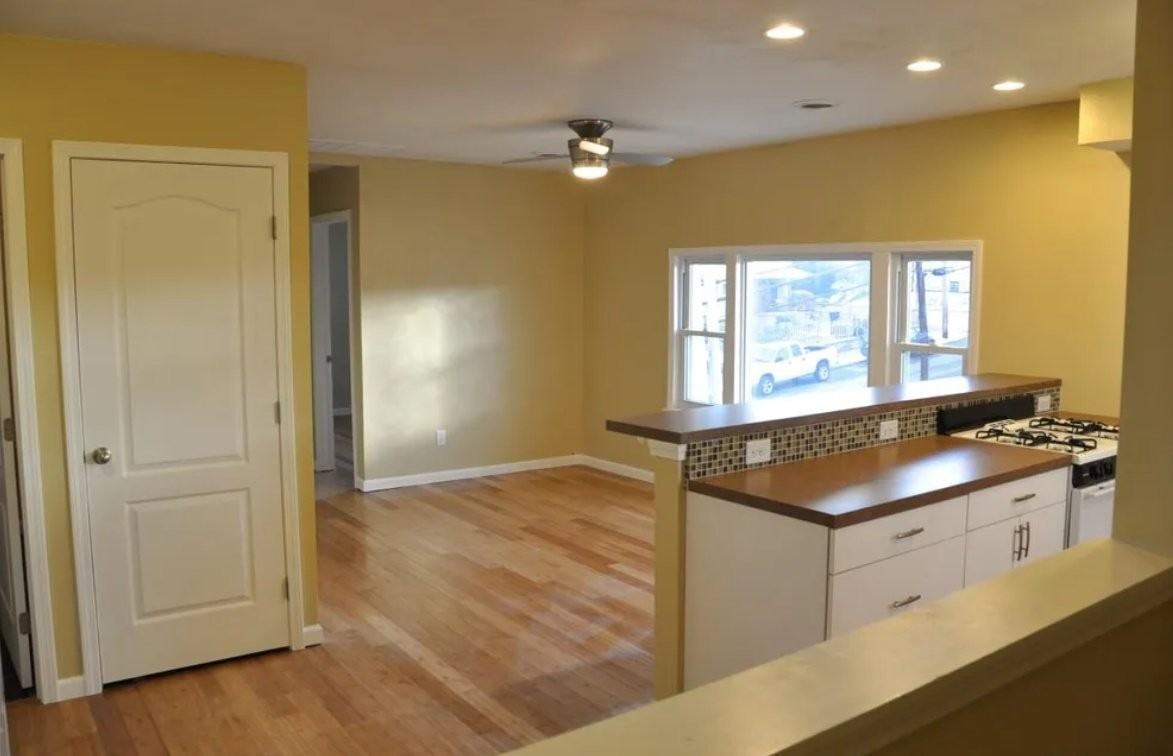 1640 Ellsworth Ave #2 - Photo 3 of 4