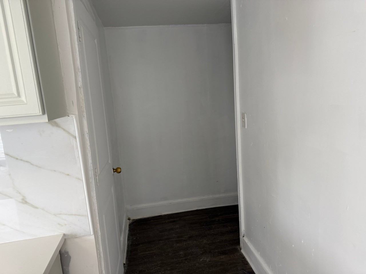 27 E Meehan Ave #2ndFL - Photo 5 of 13