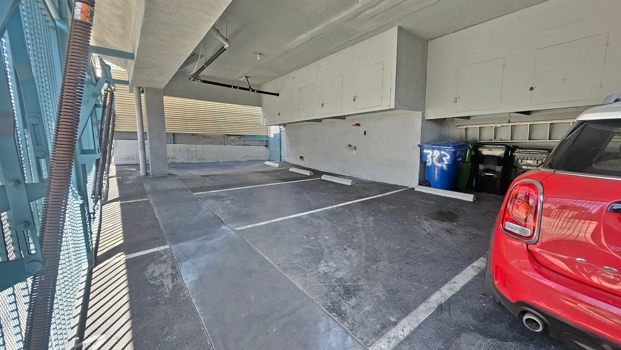 323 N Rampart Blvd #7 - Photo 7 of 7