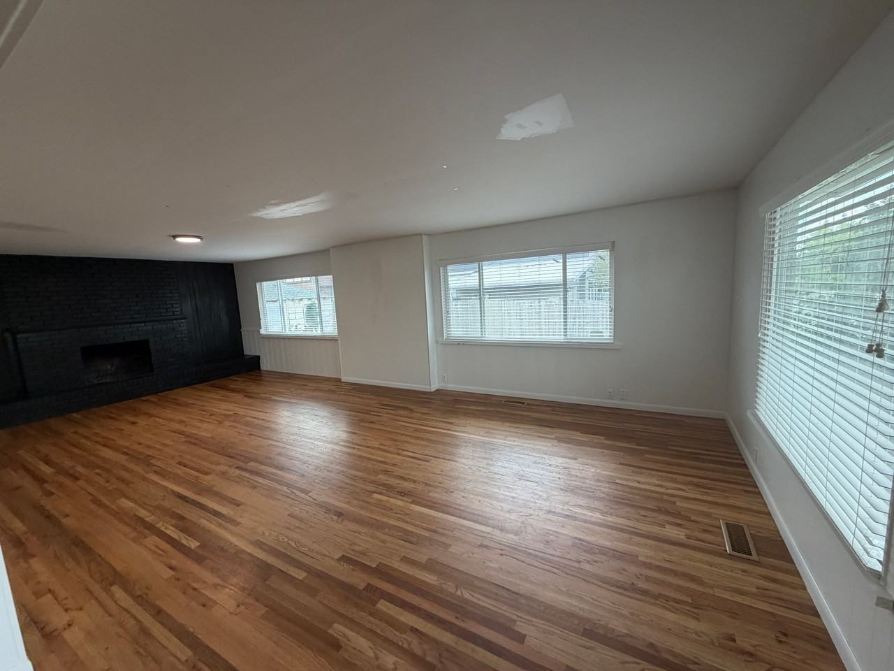 3757 S St - Photo 2 of 13