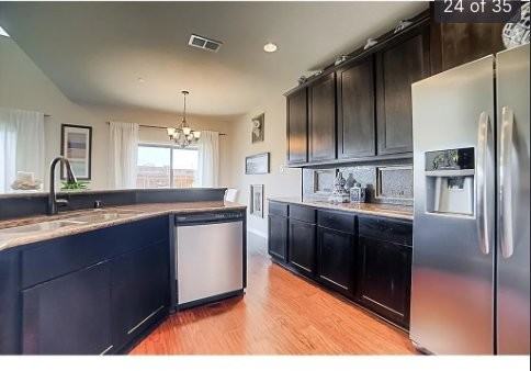 913 Brookville Ct - Photo 3 of 12