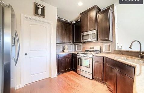 913 Brookville Ct - Photo 5 of 12