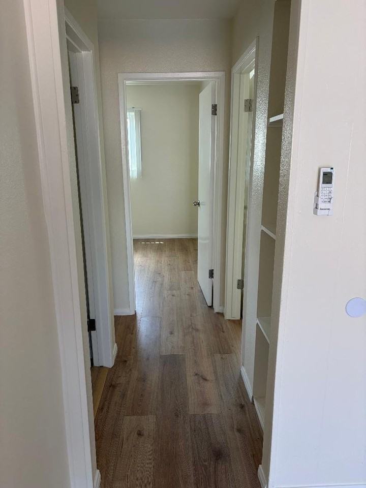 7702 Amberleaf Cir #4 - Photo 5 of 12