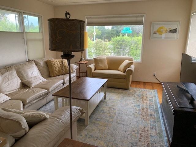 1016 Columbia Street - Photo 2 of 11