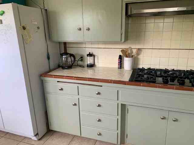 1016 Columbia Street - Photo 4 of 11