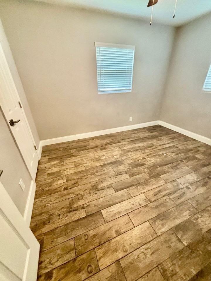7622 Cassino Ave - Photo 3 of 13