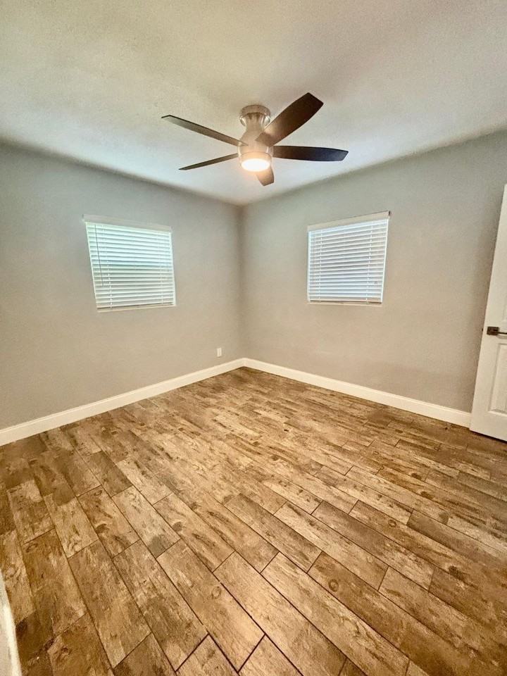 7622 Cassino Ave - Photo 5 of 13