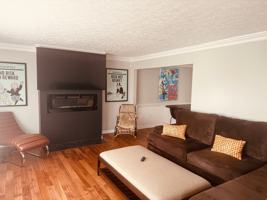 featured image of 4432 Renwood Dr