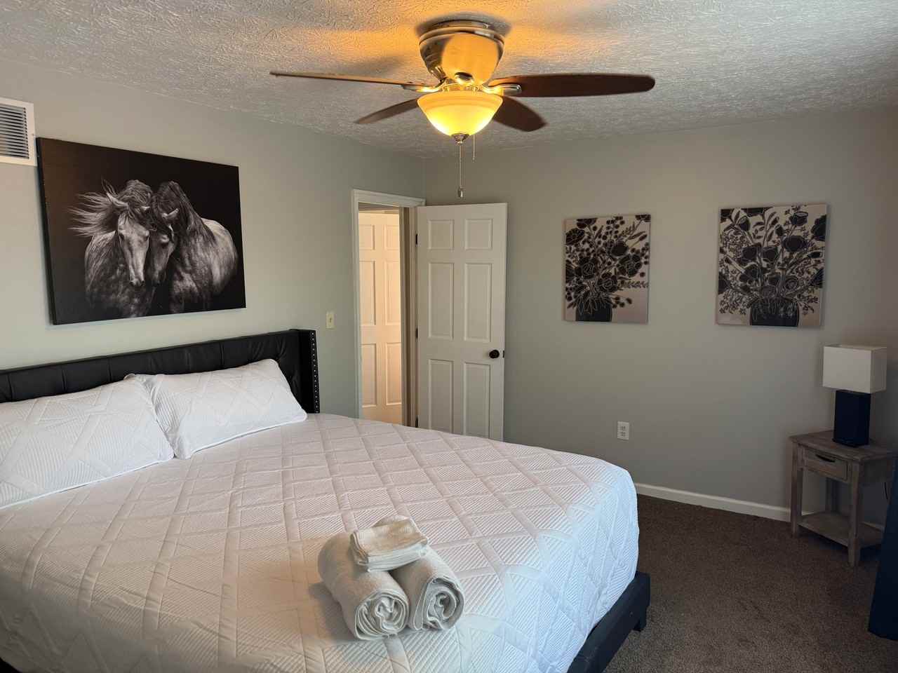 4432 Renwood Dr - Photo 6 of 16