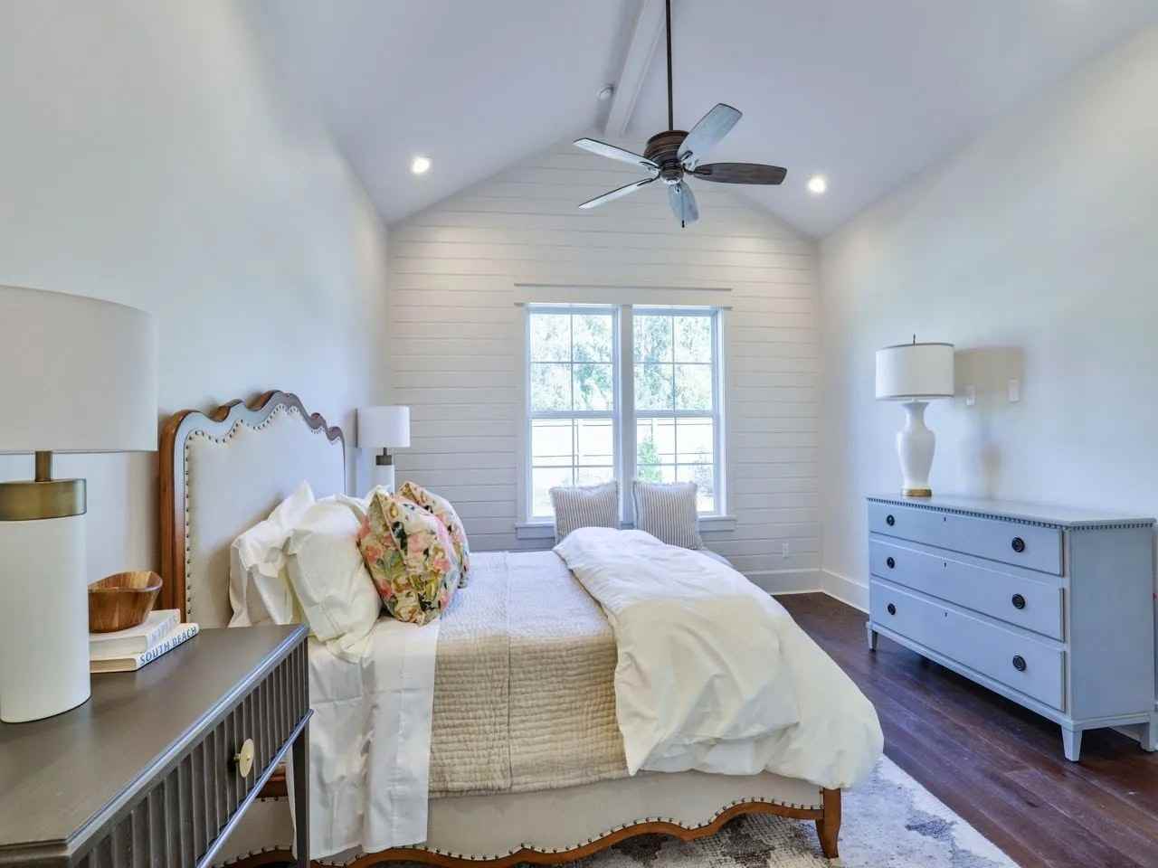 193 Camellia Oaks Ave - Photo 4 of 34