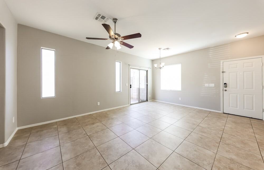 22052 N 30th Dr - Photo 6 of 17