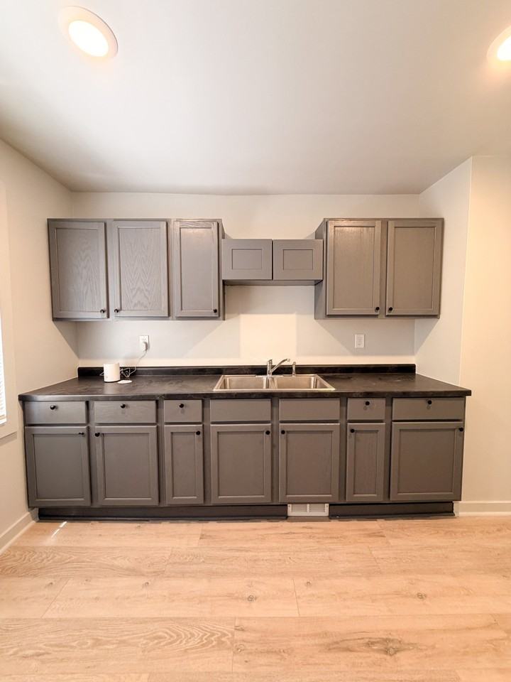 13395 Maiden St #1 - Photo 5 of 14