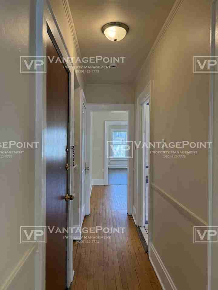 605-609 West Walnut Street - Photo 7 of 15
