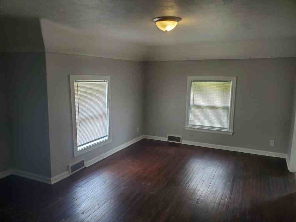 318 Lincoln Way East - Photo 2 of 12