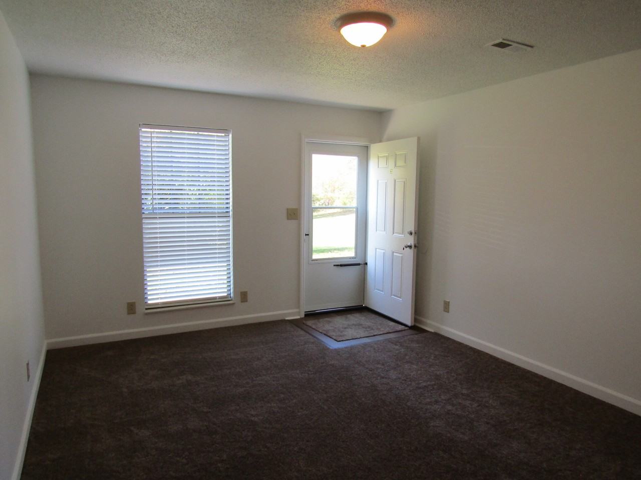 144 Mason Street - Photo 2 of 10