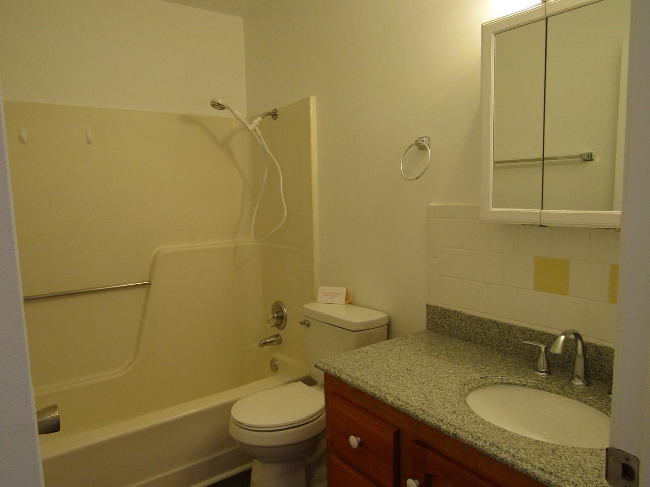 144 Mason Street - Photo 7 of 10