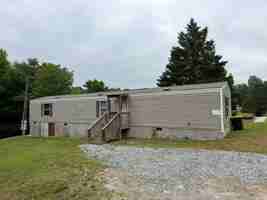 featured image of 144 Shiree Dr