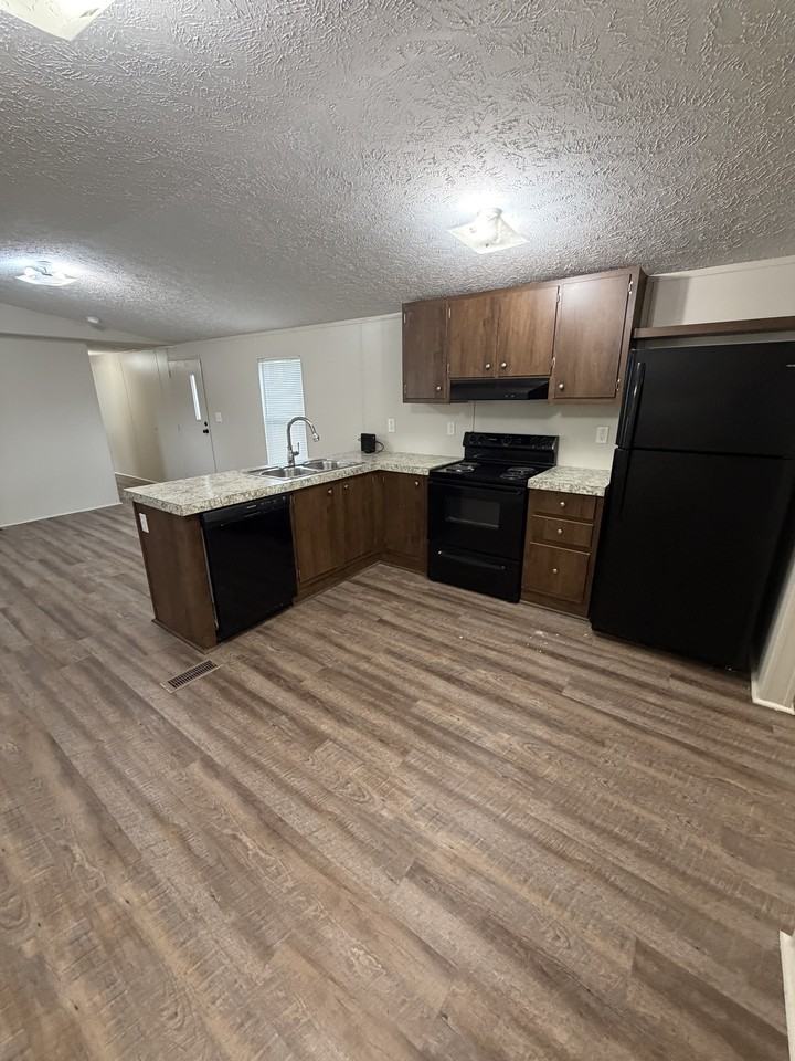 Foothills Community - Photo 2 of 12