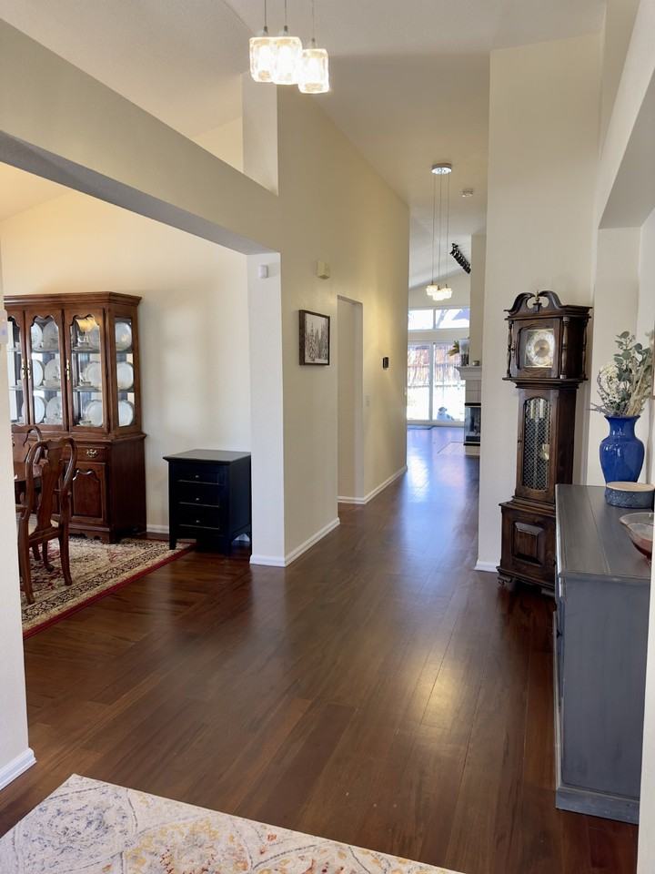 9611 Salem Ct - Photo 2 of 23
