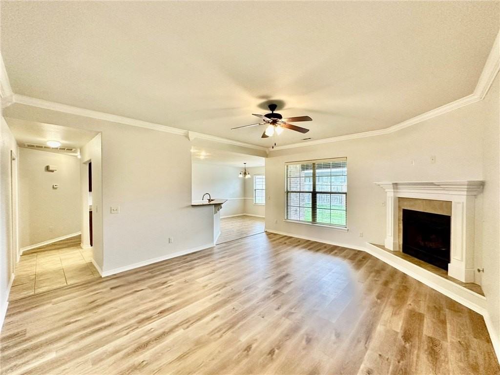 441 Sorrento Dr - Photo 5 of 32