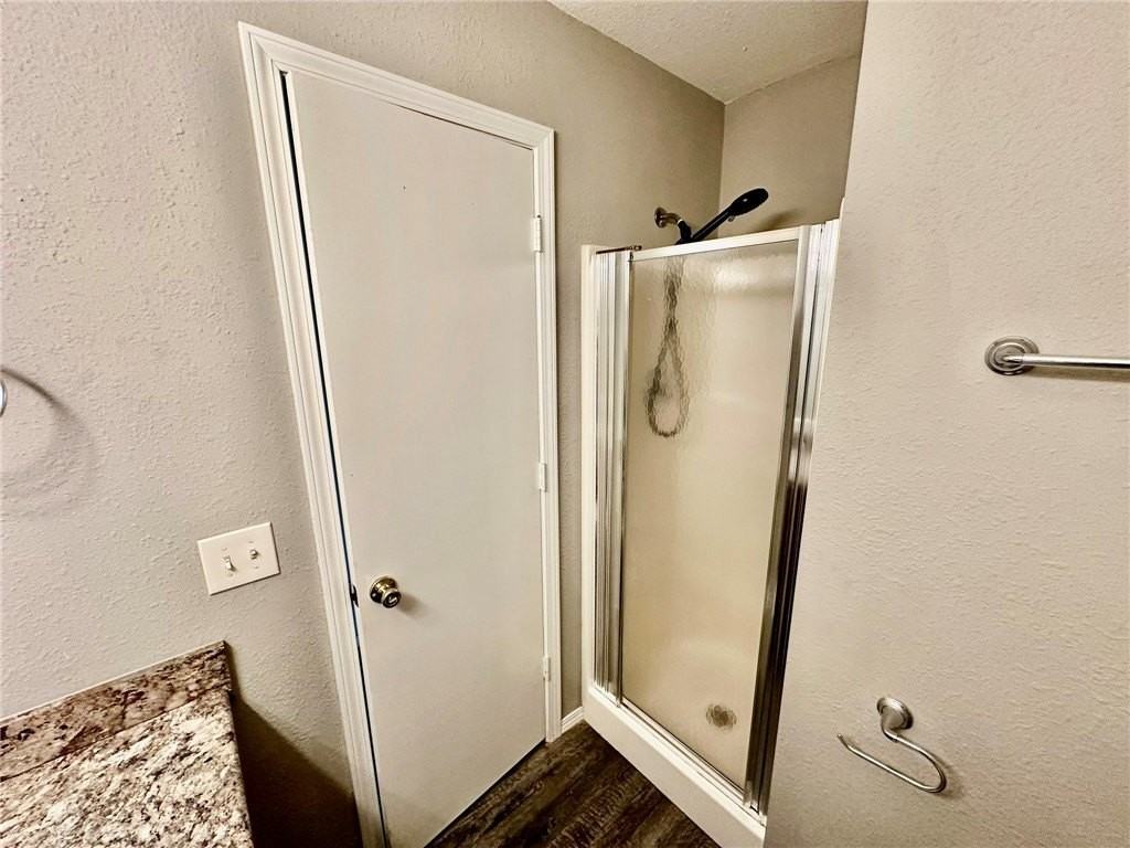 2437 W Gum St - Photo 7 of 20