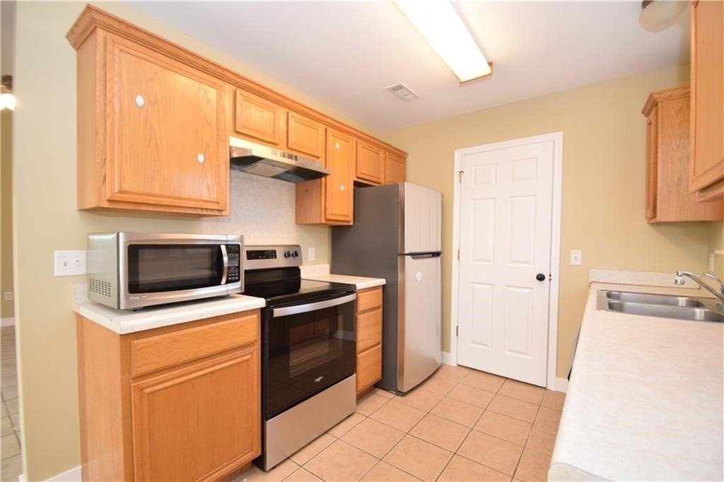 2305 Sw Choctaw St - Photo 7 of 24