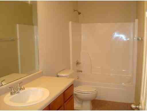 811 Meadowlands Dr - Photo 4 of 4