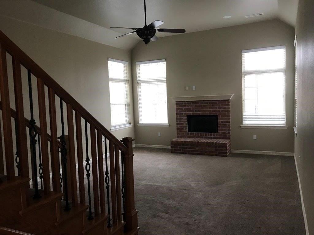 2506 Greensway Road - Photo 3 of 10