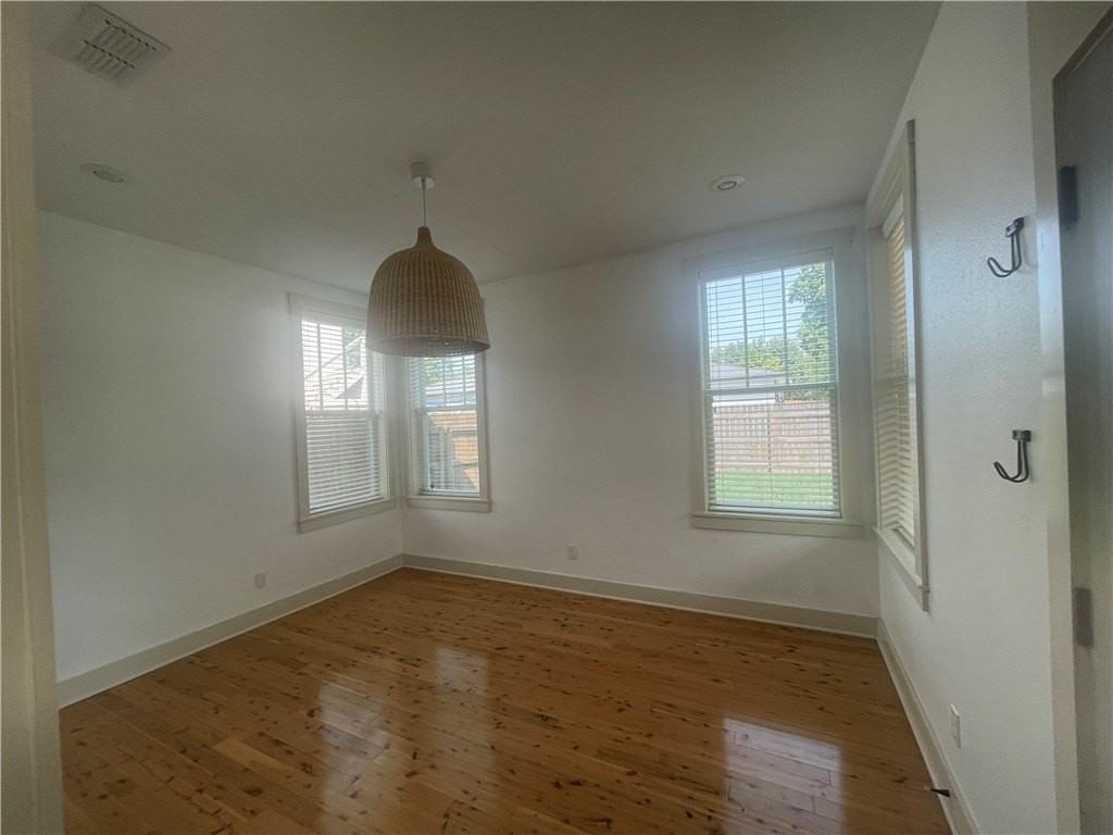 103 Se G Ct - Photo 7 of 15