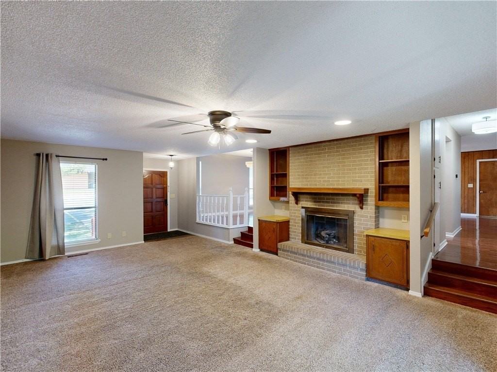 1275 N Gregg Ave - Photo 5 of 47