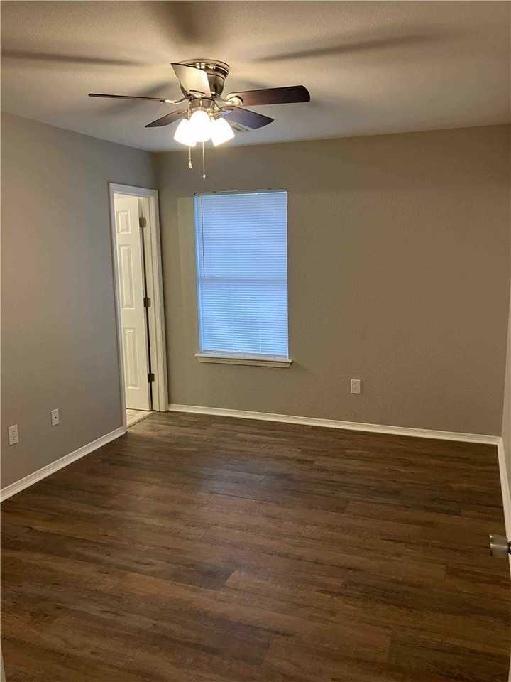 1227 S Camellia Ln - Photo 5 of 9