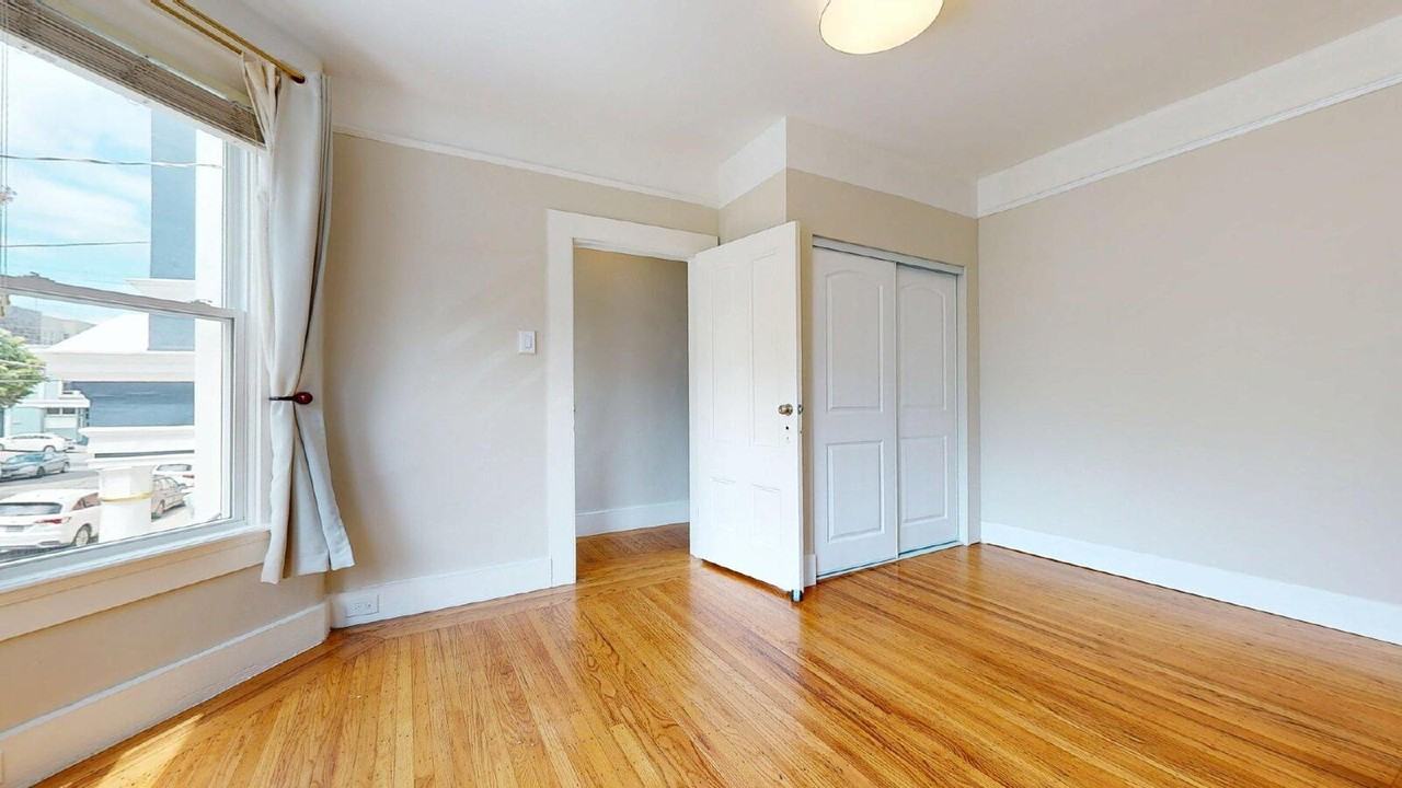 1412 Lyon St - Photo 2 of 22